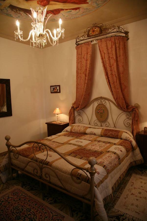 Cali Nitta Bed & Breakfast Corigliano dʼOtranto Eksteriør bilde