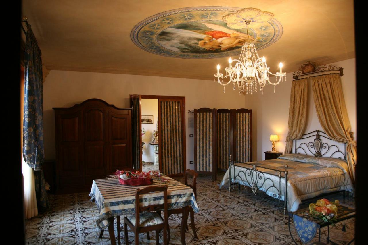 Cali Nitta Bed & Breakfast Corigliano dʼOtranto Eksteriør bilde